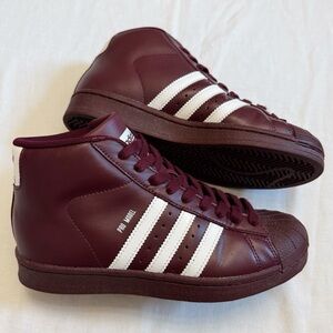 Size 6.5 Adidas Sneakers